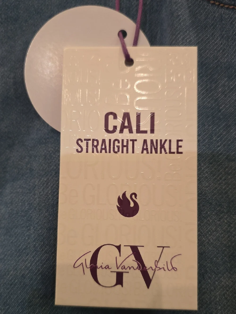 Gloria Vanderbilt Mid-Blue Straight Leg Jeans - Picture 3 of 8